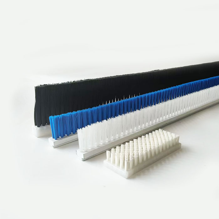 Brosses à lattes