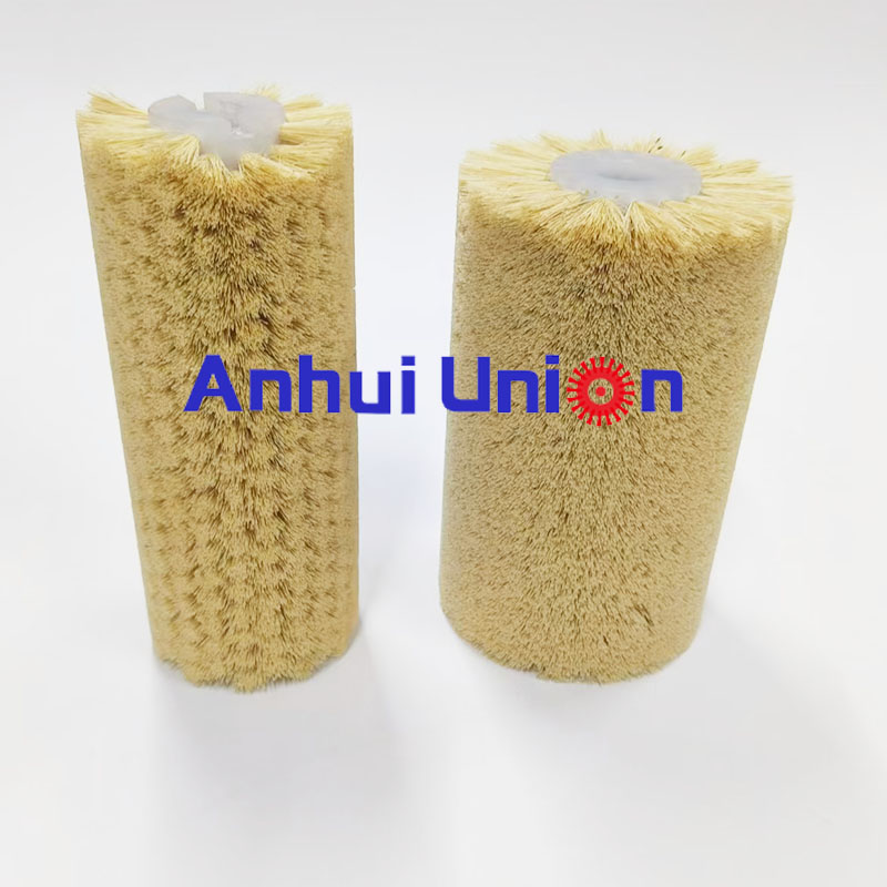 Tampico Roller Brush